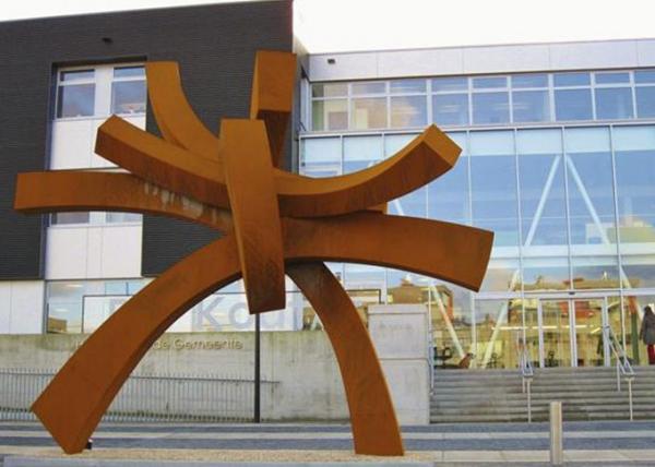 Quality Modern Large Corten Steel Sculpture For Public Garden Decoration 300cm Height  wholesale