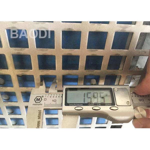 Square Hole Galvanized Decorative Screen ODM Perforated Mesh 1m X 2m