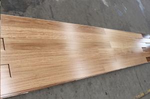 Cheap Blackbutt Engineered Hardwood Timber Floating Floors Pre Finish for sale