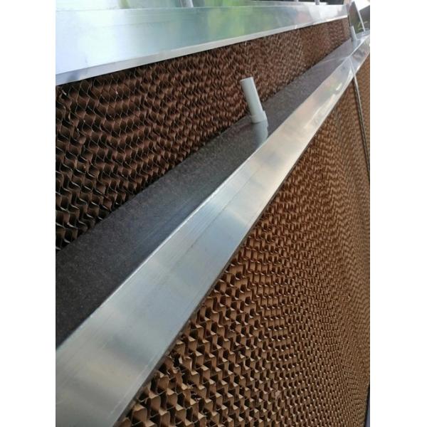 7090 Brown PVC Evaporative Cooling Pad Systems L6000*H2000*T150 Automatic Poultry Cooling Pad