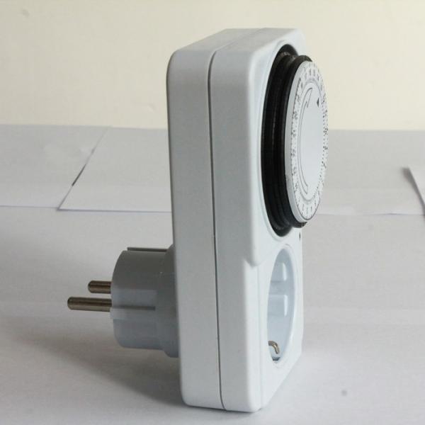 24 Hour Cyclic Timer Switch Kitchen Timer Outlet Loop Universal Timing Socket Mechanical Timer