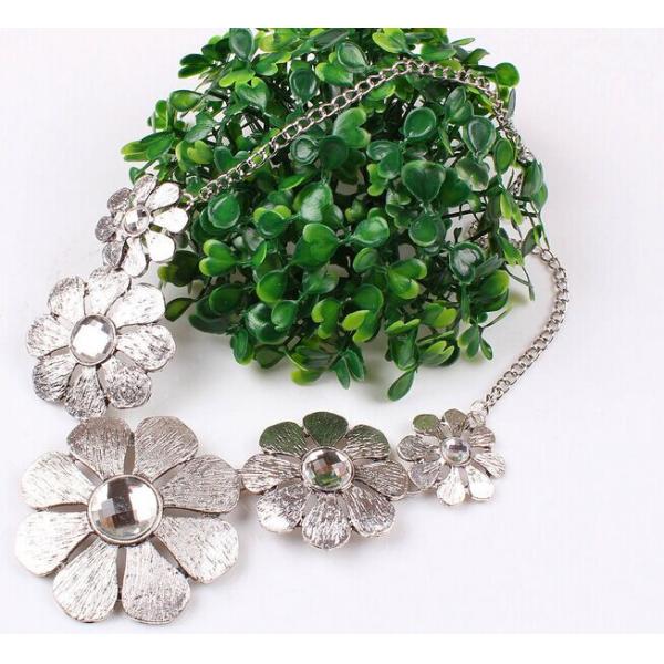 European and American Fan exaggerated necklace cross necklace antique silver petals