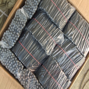 Gel pen,Promotional gel-ink pen with cap, Black rubber gel-ink pen