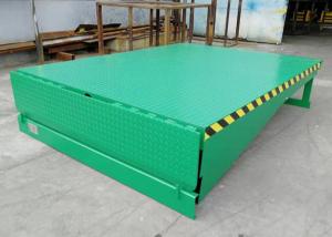 Cheap Hydraulic Dock Ramp, Loading Dock Equipment , Hydraulic Dock Leveler Anti Skid Checkered Plate Platform for sale