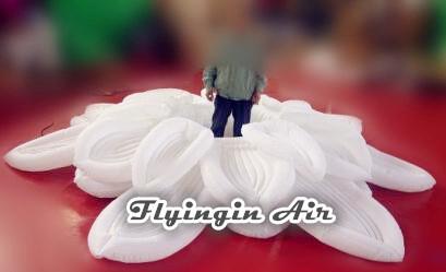 Quality 6m*3m White Inflatable Flower with Multiple Petals for Wedding Decoration wholesale