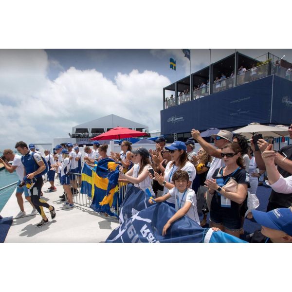 prefabricated container hall luxury prefab house luxury exhibition in Bermuda