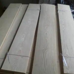 China E1 E2 Wood Flooring Veneer Crown Cut White Oak Natural For Decoration on sale