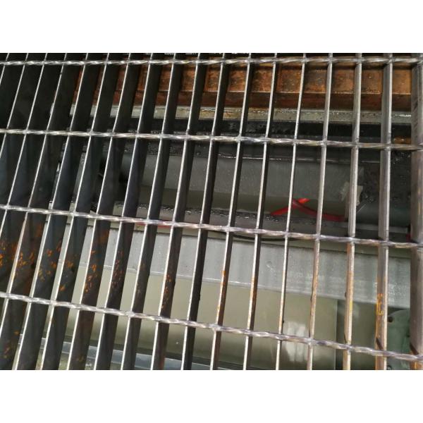 High Precision Automatic Steel Grating Welding Machine With Touch Screen Control