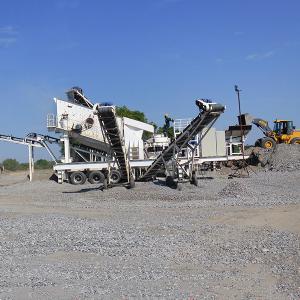 China AC Motor Mobile Jaw Crusher , Rock Crushing Machine 100-120t/h For Stone Crusher Plant on sale
