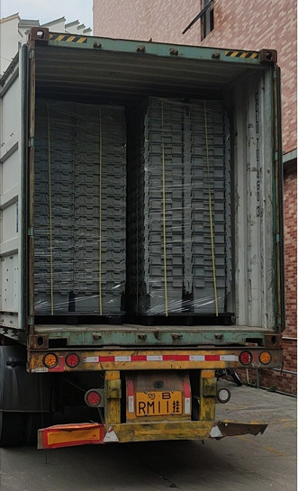 Stackable Plastic Attached Lid Containers Anti Skid Bottom