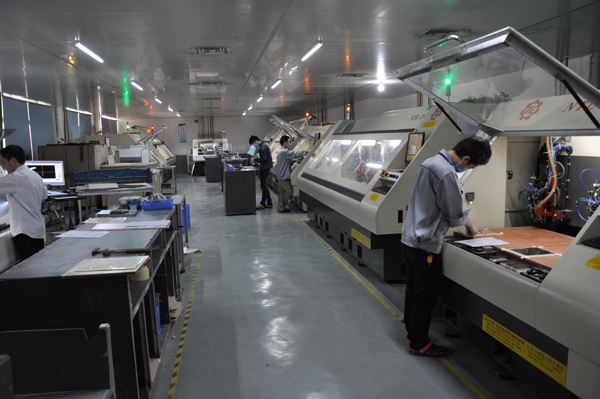 High Performance Rogers 3003 + FR4 4 layer pcb Gold Plating With Resin hole plugging