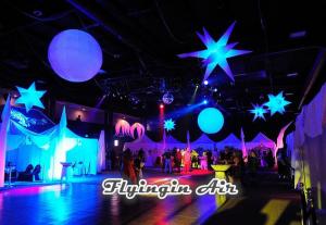 White Hanging Inflatable Star with LED Light for Party, Bar and Event Decoration