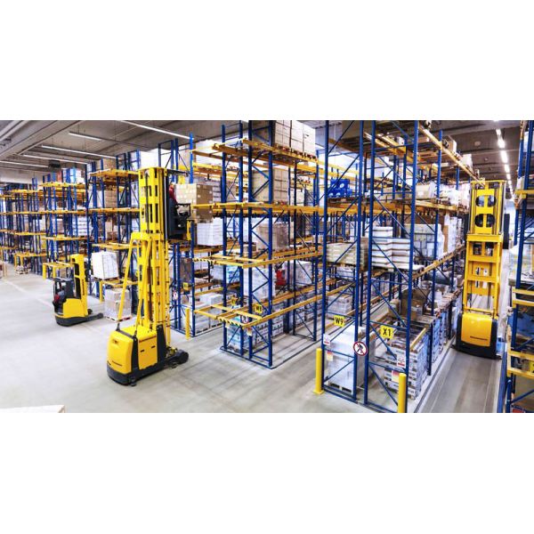 VNA Rack Very Narrow Aisle Heavy Duty Rack VNA Pallet Racking Warehouse Storage Rack with three way forklift