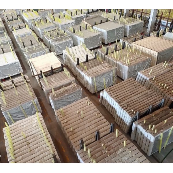 Safety 12mm low iron tempered glass Extra Transparent Ultra Clear