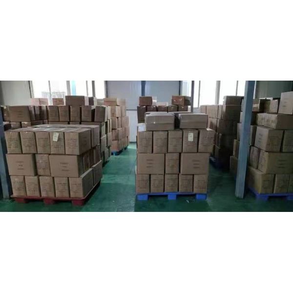 Customized Disposable PE Pink Shoe Cover For Labs Waterproof Material 17 x 40cm