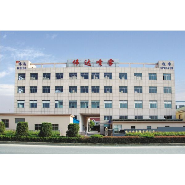 100ml 120ml 150ml 200ml PP PE Nail Polish Remover Bottle In Cosmetic Industry