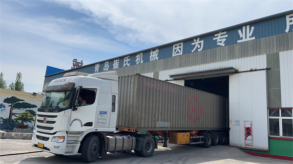 Advanced Plastic Extruder Machine Hdpe Pipe Extrusion Machine / Line Water Tank Making Machine