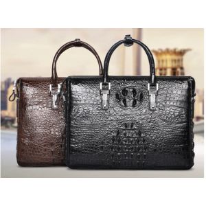 China 2019 new alligator leather man bag handbag crocodile leather business crossbody bag one-shoulder bag men's briefcase on sale