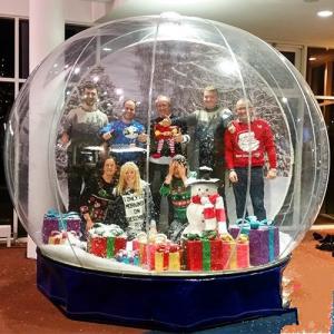 Cheap Advertising Dome Inflatable Snow Globes For Christmas Decoration for sale