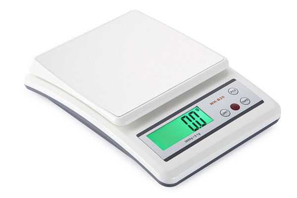 3KG Precision Electronic Kitchen Scales Easy Cleaning With Counting Function