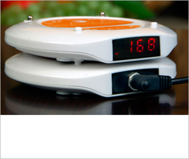 Display queue management system Smart Stack Coaster