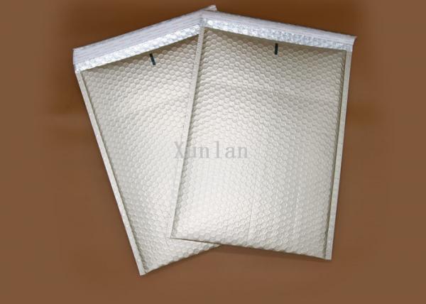 Quality White Light Shield Bubble Cushioned Mailers , Anti Rub Bubble Wrap Envelopes wholesale