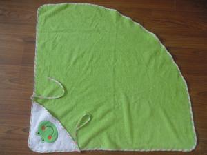 China woven terry hooded bath towel,green arc-sharped baby hooded towels on sale