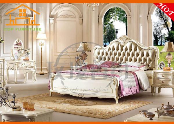 Quality french style antique Italian design valencia luxury royal bedroom furniture set wholesale