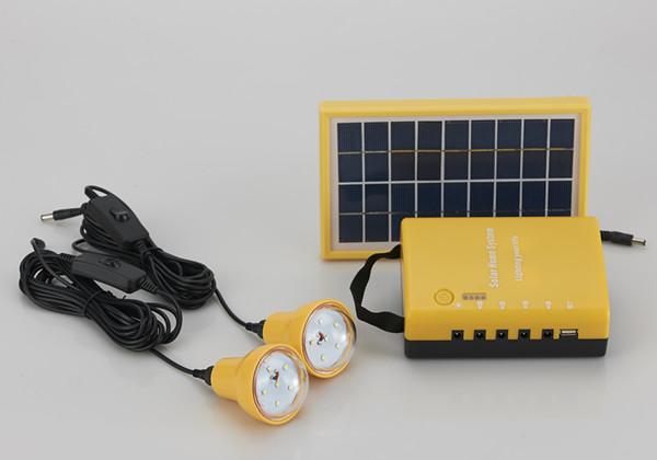 High lumens Led solar lighting kits, solar system with or without FM radio for home, camping