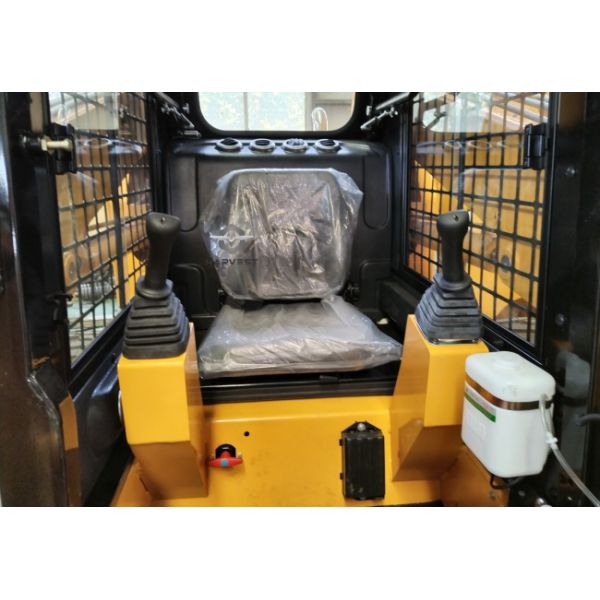 850kg Skid Steer Loader JC60 With 0.45m3 Bucket & Xinchai 45kW Engine for Sale