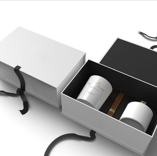 Ribbon Folding Paperboard Gift Boxes Whtie / Black For Water Bottle Packaging