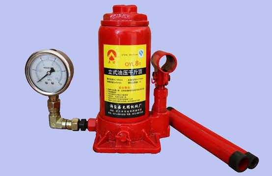 Oil jack