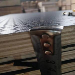 China 12mm Thick Anti - Slip Phenolic Faced Plywood With Double Time Hot Press on sale