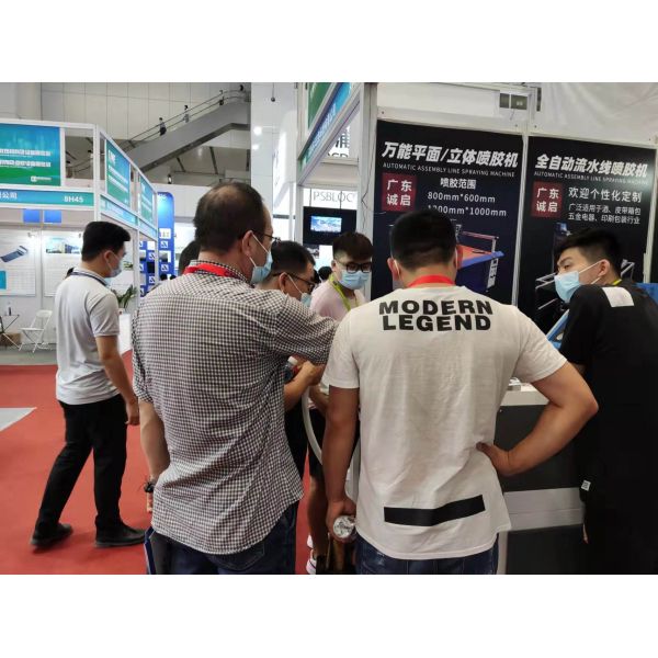 380V Voltage Textiles Folder Gluing Machine for Professional Presentation Folders