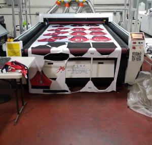 Cheap Large Format Vision Laser Machine For Jersey Cutting, curtain cutting for sale