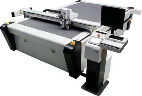China 1000mm/S Digital  Flatbed Cutter Plotter for Cardboard Corrugated Paper Carton on sale