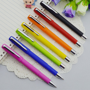 Quality Gel pen,Promotional gel-ink pen with cap,black rubber gel-ink pen with metal clip wholesale
