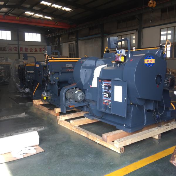 Semi Auto Carton Die Cutting Machine , Flat Die Cutting Machine CE Listed