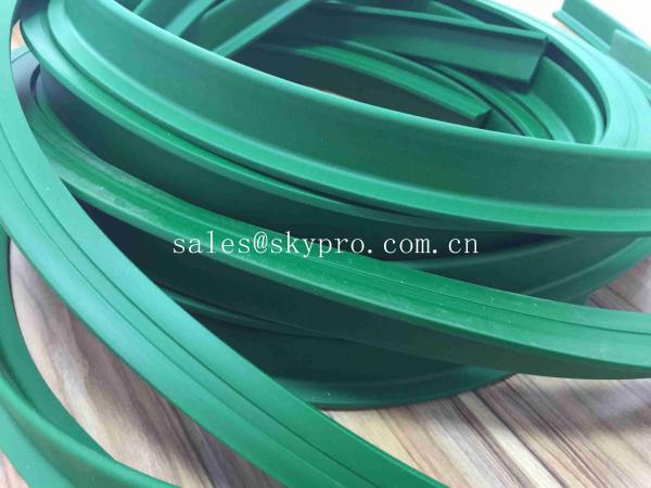 Quality Professional Heavy Duty White / Green PVC Cleat Skirt Durable PVC Conveyor Belt for Food Industry wholesale