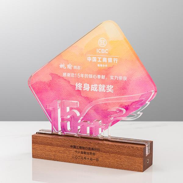 Custom UV Printing Acrylic Award With Wood Base , Cast Plexiglass Plaques OEM