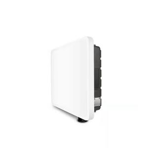 Cheap 2.4GHz 5.8GHz Gigabit White Outdoor Dual Band Signal Repeater With 4 Antennas for sale