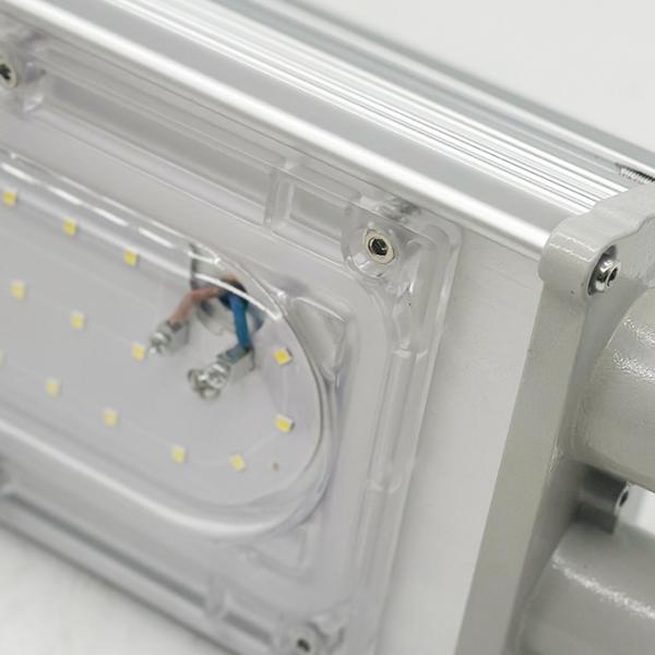 Outdoor Explosion Proof Linear Light Wall Mounted ODM