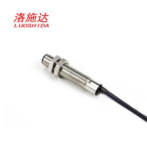 China Diffuse Photoelectric Proximity Sensor With Cable Type DC 3 Wire M12 300mm Distance Adjustable on sale
