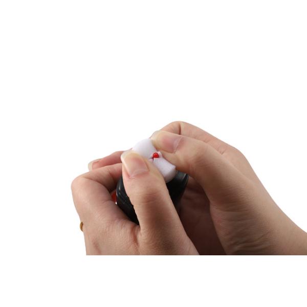 Premium Black Liquid Shoe Polish 75 Ml / 2.46 Fl. Oz. Instant Instant Leather Wax With Sponge Applicator Included