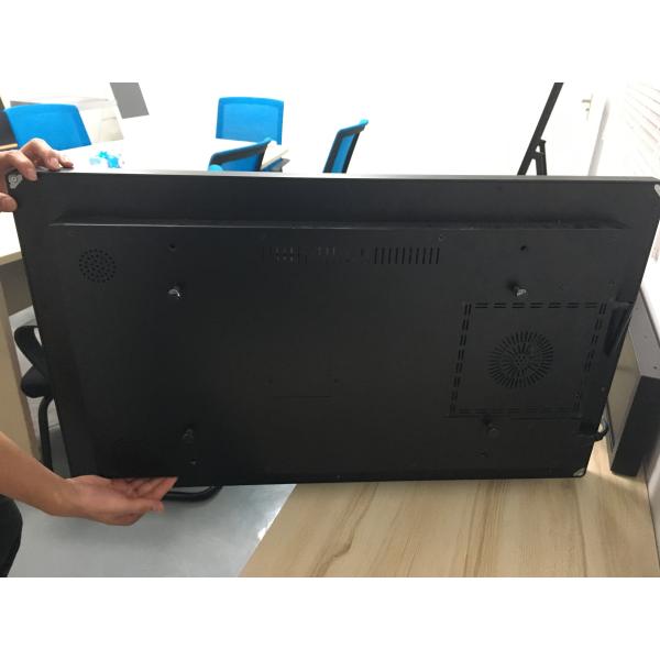 Waterproof Indoor Digital Advertising Screens Large Size Metal Material