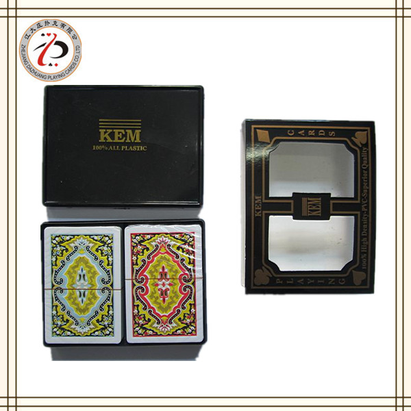 100% CUSTOMIZED PLASTIC PLAYING CARDS