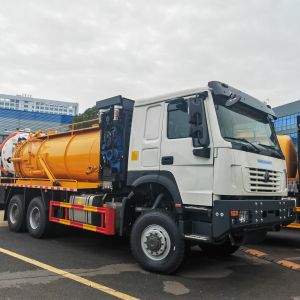 HOWO 6*6 All Wheel Drive Vacuum Sewage Cleaning Tank Tanker Septic Suction Jetting Truck