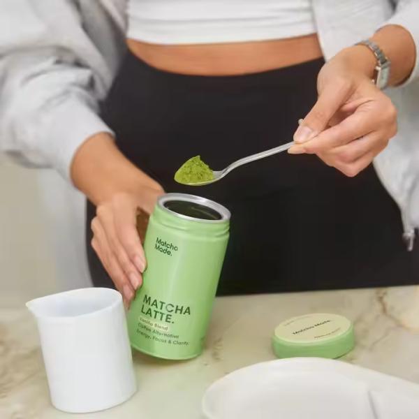 Quality Custom Service Provided Round Cylindrical Coffee Tin Can Jar Matte Black Tea Tin Container For Tea Coffee Tinplate Box wholesale