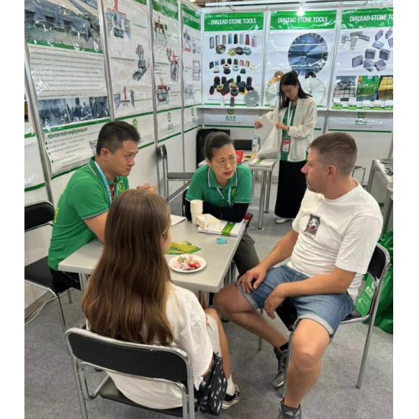 High Precision Stone Fabrication Machinery For Marble Granite Quartz Processing