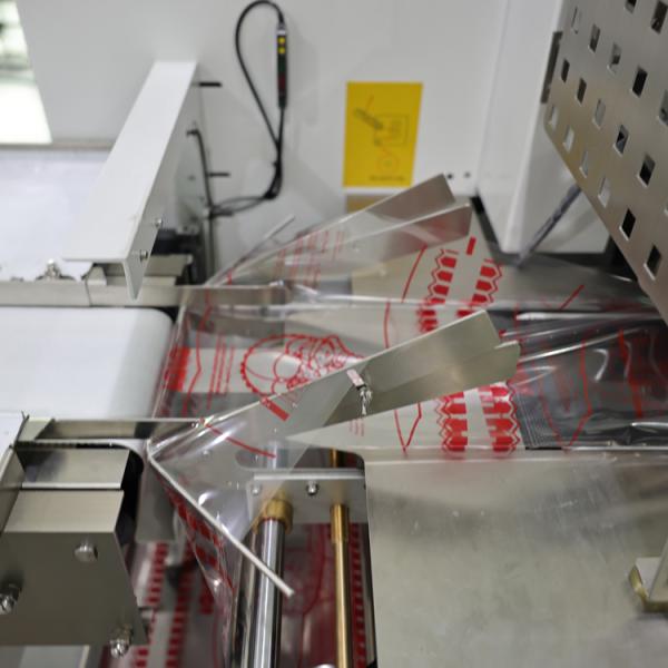 High Speed Automatic Servo Pillow Wrapper for Bakery Candy Hardware